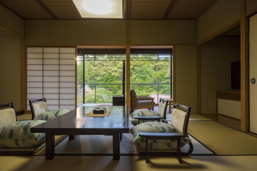 Hotel Tachibana Shikitei Kaga  Esterno foto