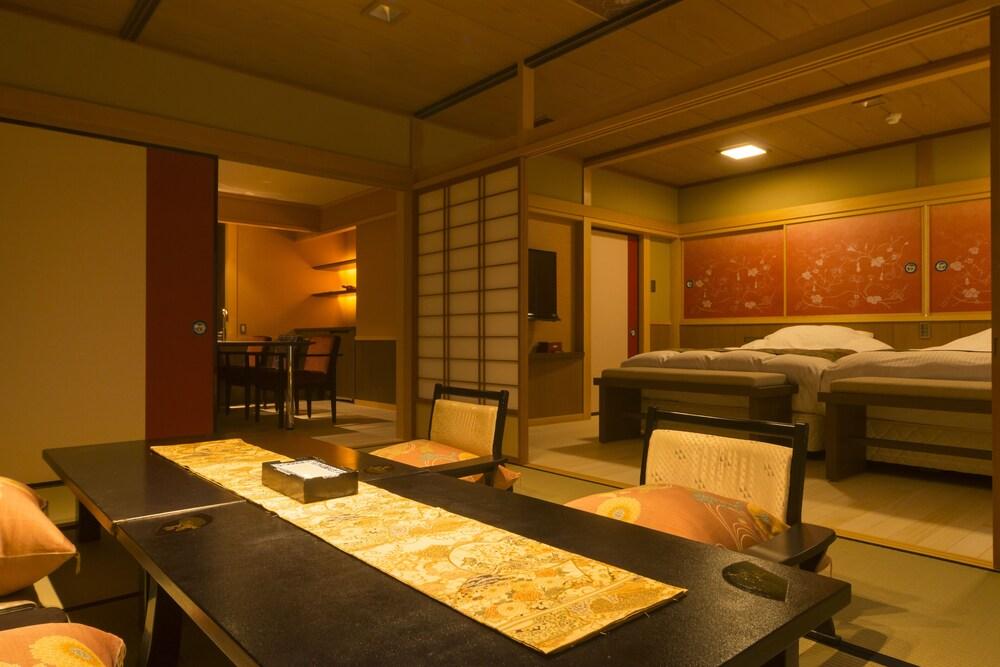 Hotel Tachibana Shikitei Kaga  Esterno foto