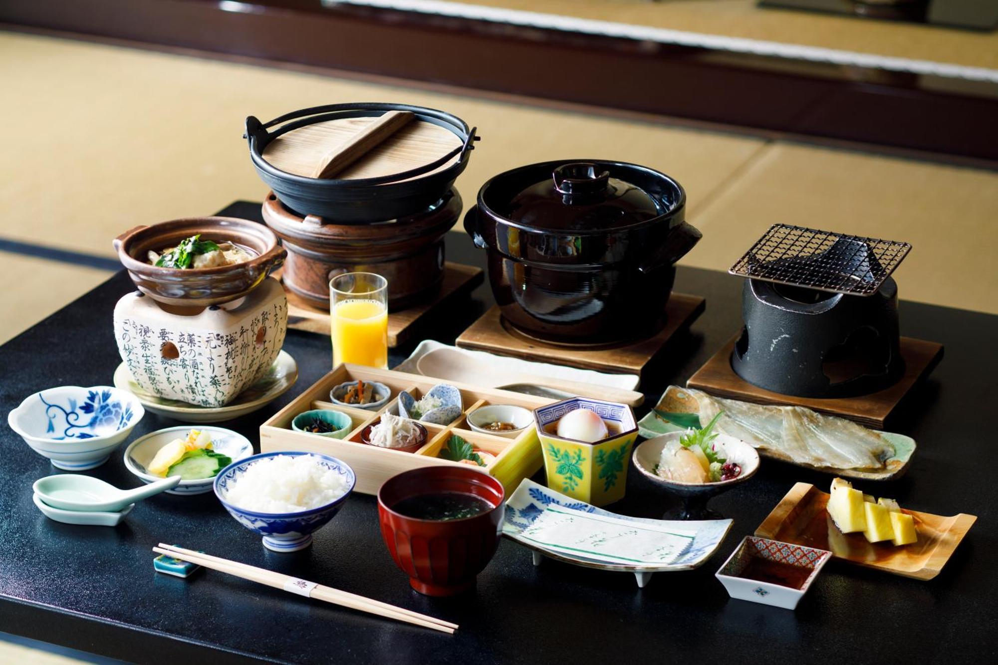 Hotel Tachibana Shikitei Kaga  Esterno foto