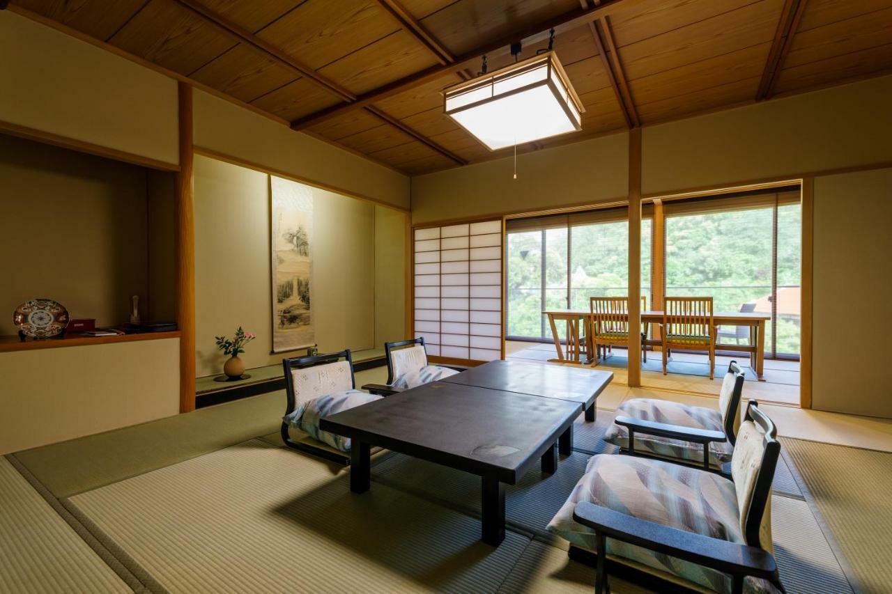 Hotel Tachibana Shikitei Kaga  Esterno foto
